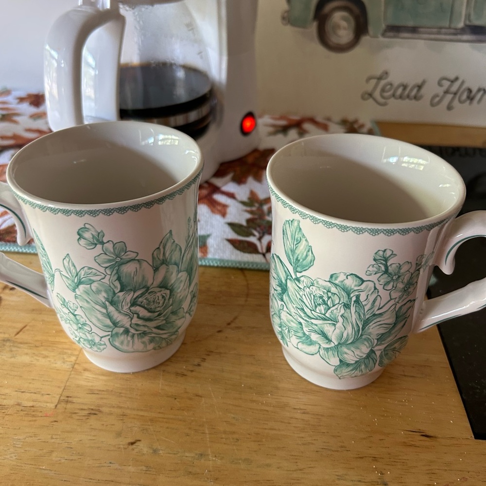 Floral Green and White Ceramic Mugs